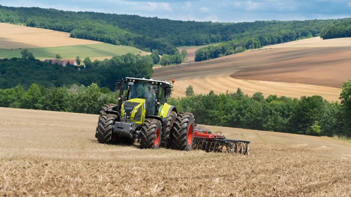 fiches_Axema-marche-agroequipement-tracteur-Claas