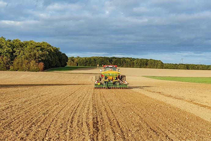 fiches_200928184600_-_AUTOMNE_LIN_LIN_HIVER_SEMIS_-_credit_Nadege_PETIT_agri_zoom_