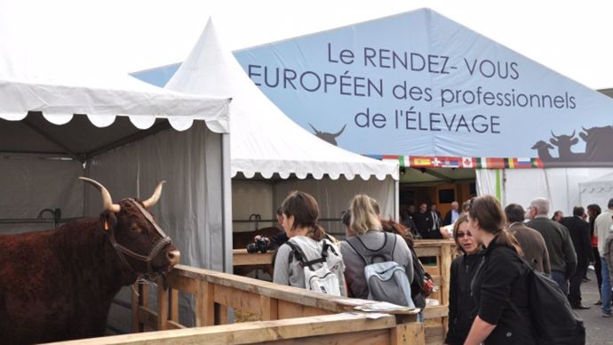 55f8b017-d-le-sommet-de-l-elevage-se-veut-la-vitrine-de-l-agriculture-de-demain