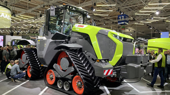 TracteurClaasXerion12