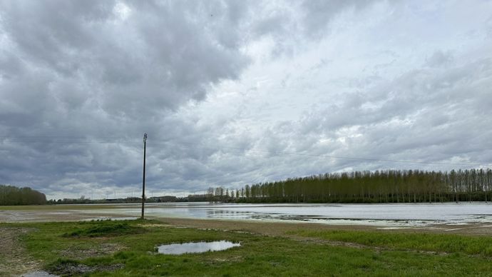 ccdd8623-7-des-terres-encore-sous-l-eau-et-des-agriculteurs-a-bout