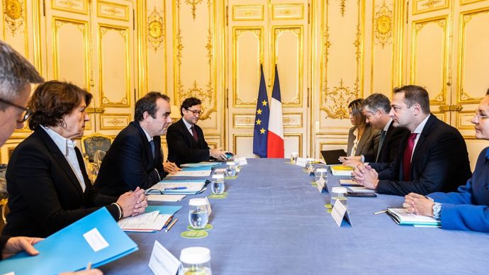 lecornuHansen lecornuHansen