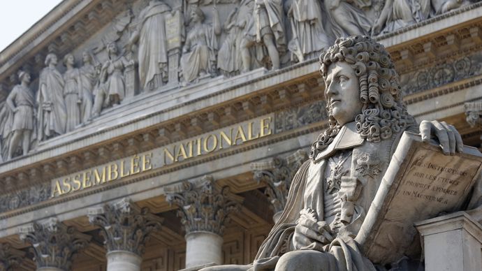 944ce697-c-petition-contre-la-loi-duplomb-un-debat-inedit-mais-sans-vote-a-l-assemblee