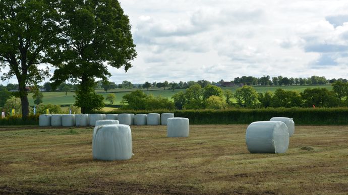 5d808d470000000000000000