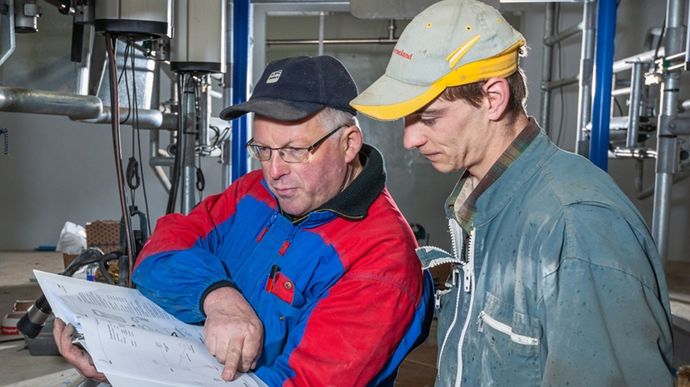 cedant-repreneur-salle-de-traite-adobe-stock-s-leitenberger