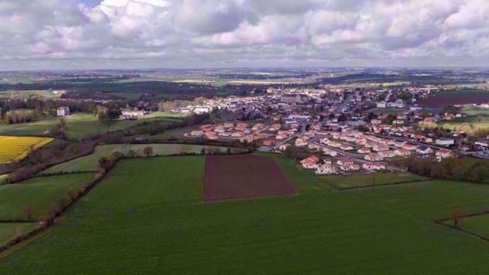 5e690902-a-le-projet-de-loi-d-urgence-agricole-presente-mercredi-en-conseil-des-ministres