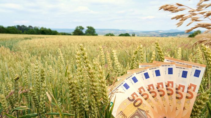 47d0adb8-f-mesures-d-urgence-agricoles-plusieurs-millions-d-euros-deja-verses